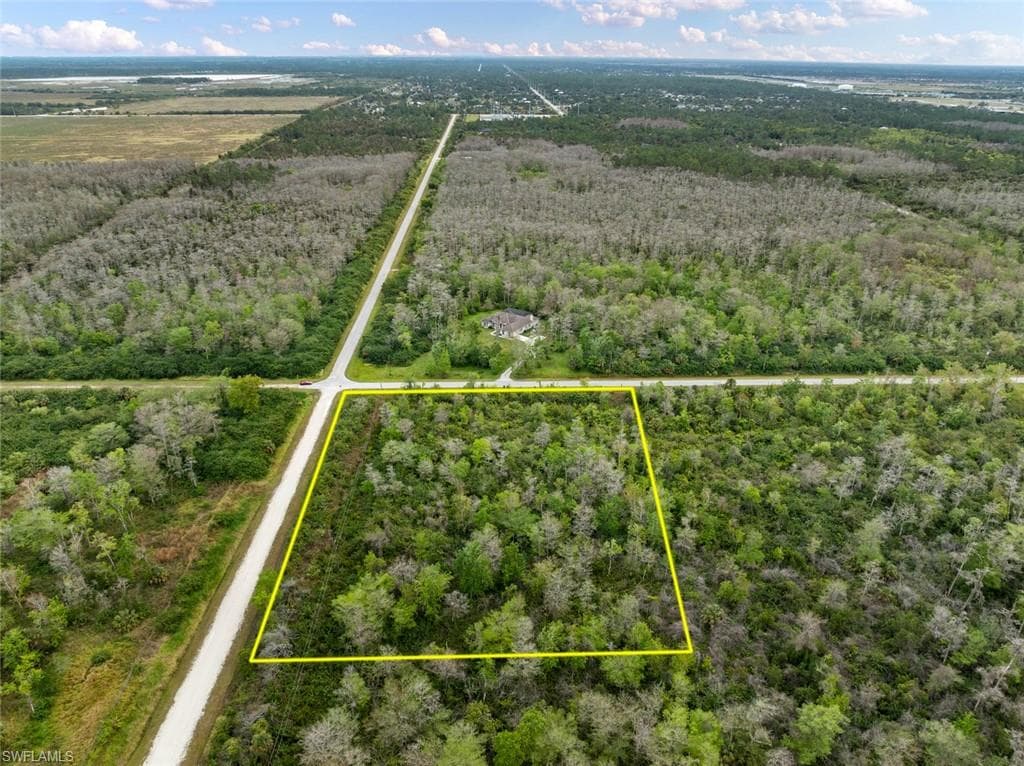 47th Ave NW and Wilson Blvd NAPLES, FL 34120