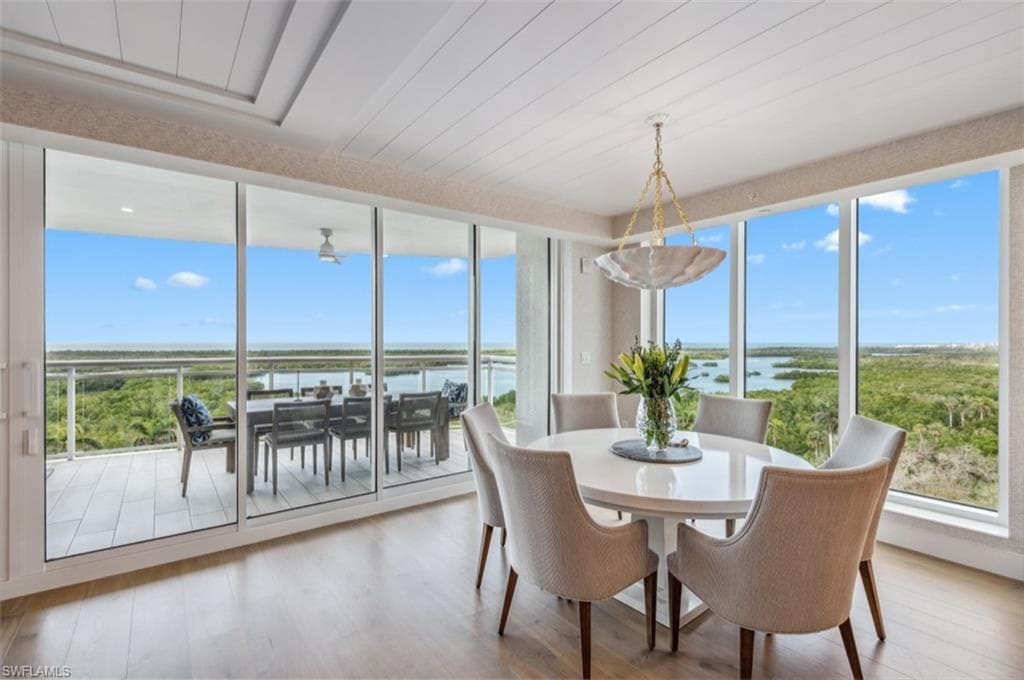 13925 Old Coast RD 1006 NAPLES, FL 34110