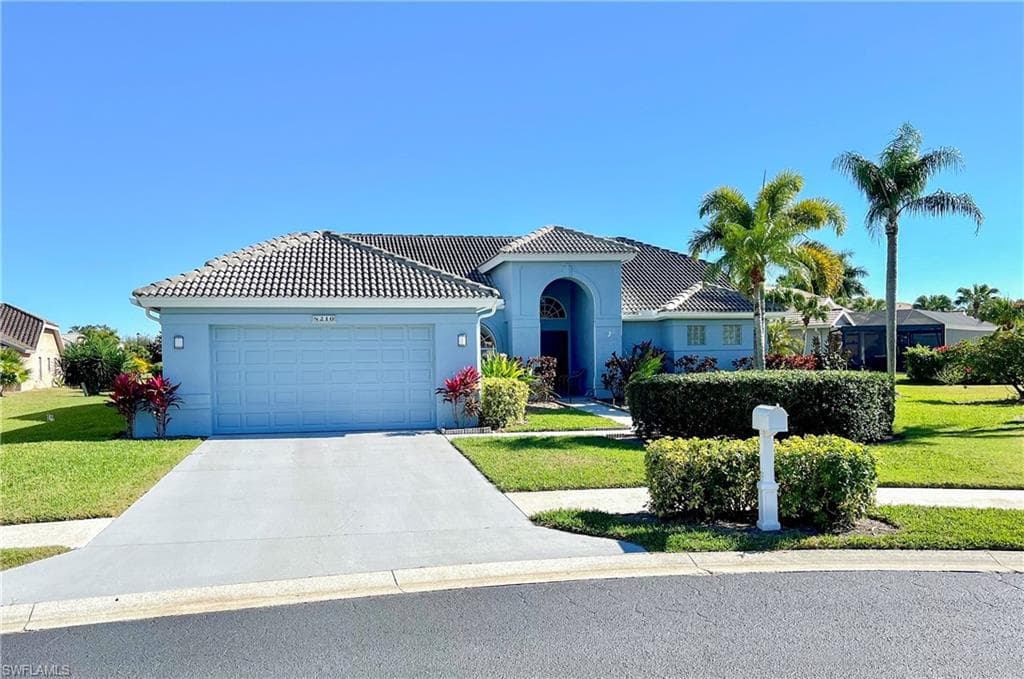 8210 Arborfield CT FORT MYERS, FL 33912
