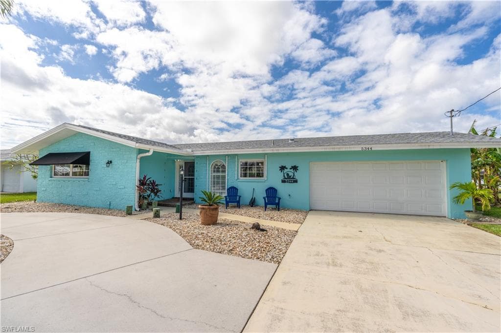 5344 Coral AVE CAPE CORAL, FL 33904