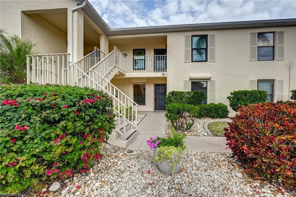 15000 Arbor Lakes DR E 2 NORTH FORT MYERS, FL 33917