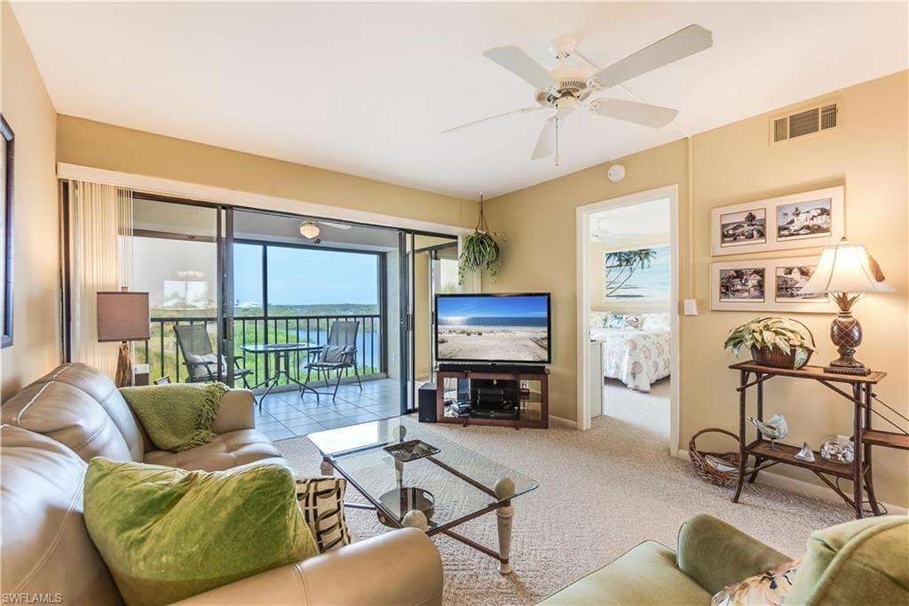 21420 Bay Village DR 216 FORT MYERS BEACH, FL 33931