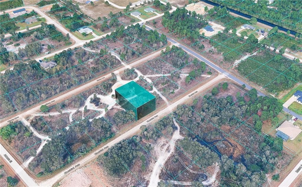 722 Bluebird AVE LEHIGH ACRES, FL 33974
