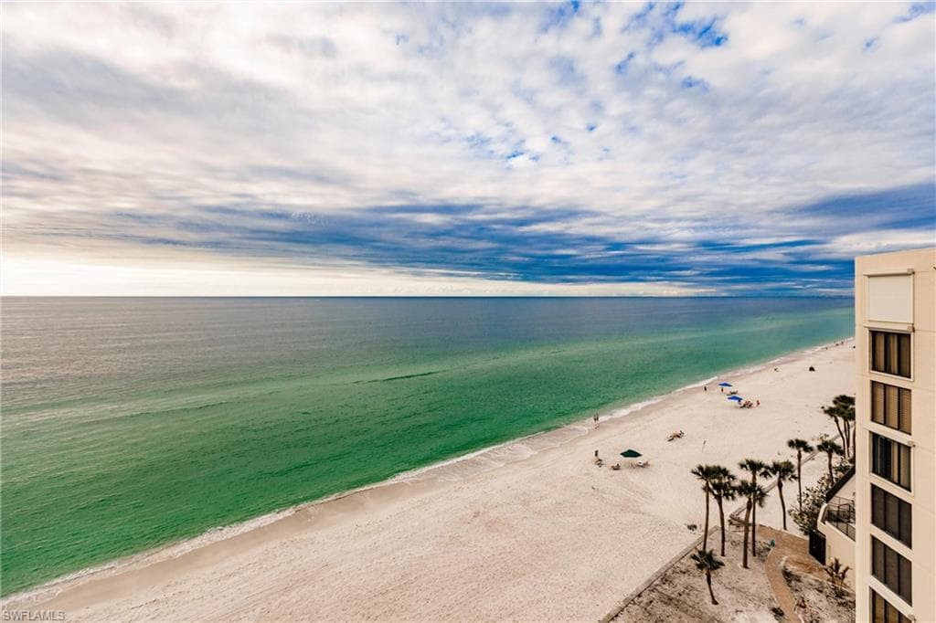 3115 Gulf Shore BLVD N 806S NAPLES, FL 34103
