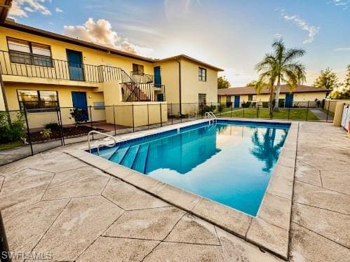 1104 SE 8th ST 5 CAPE CORAL, FL 33990