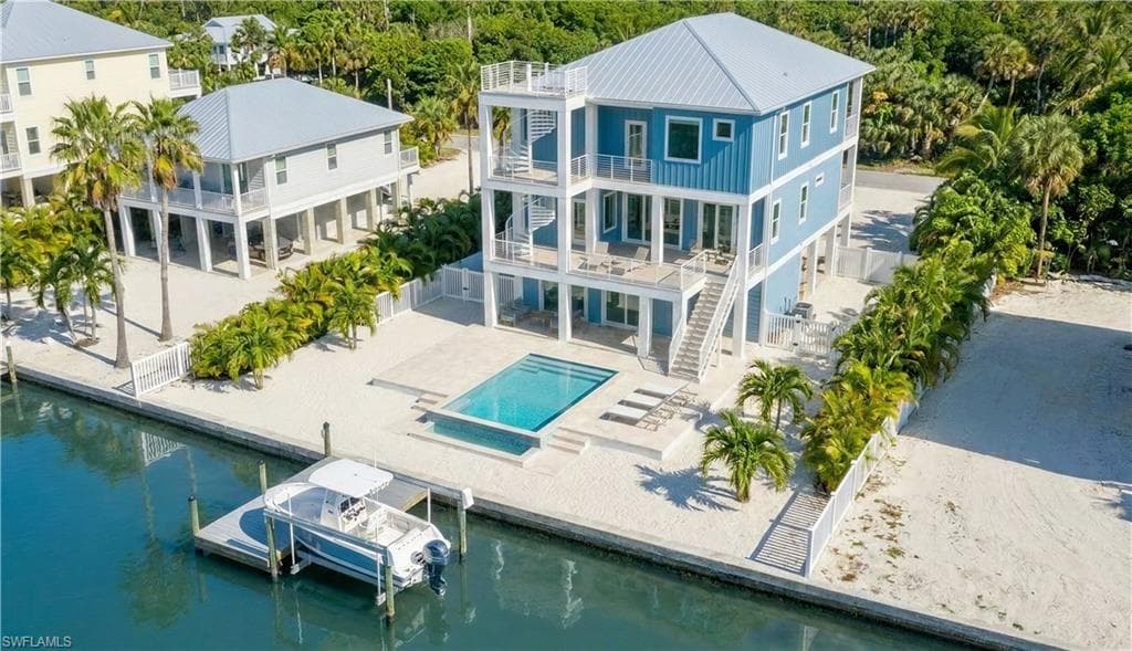 168 Chapel ST FORT MYERS BEACH, FL 33931
