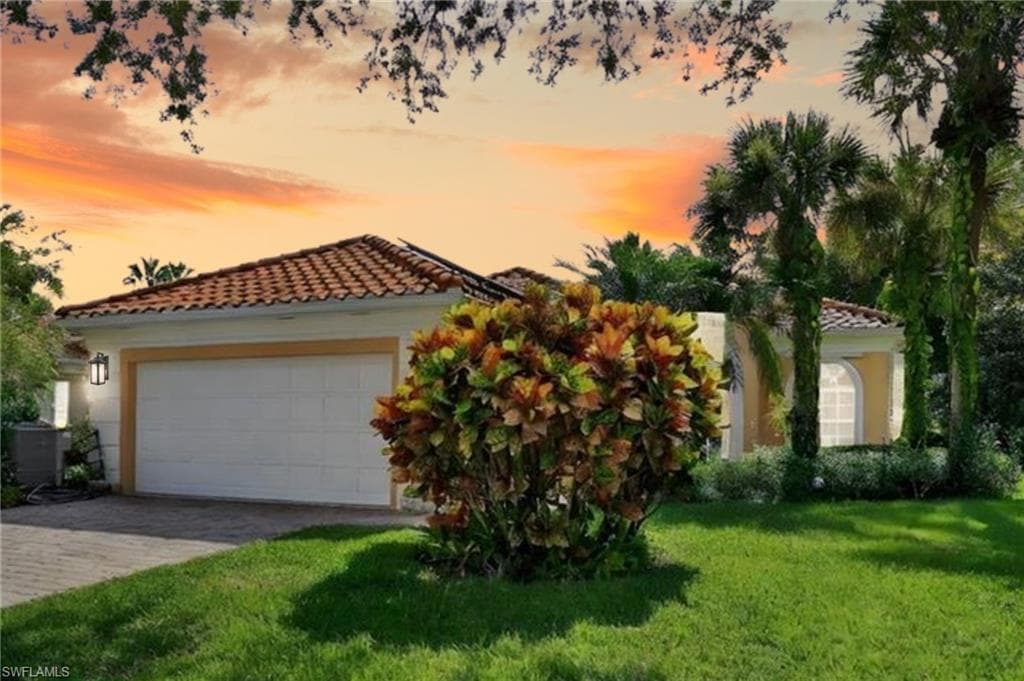 5902 Bermuda LN NAPLES, FL 34119