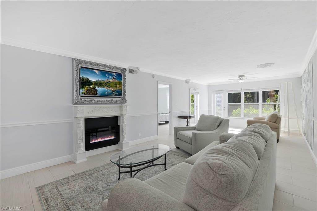 4000 Ice Castle WAY 2601 NAPLES, FL 34112