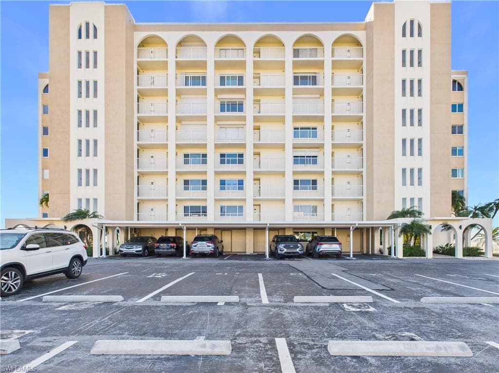 25870 Hickory BLVD 402 BONITA SPRINGS, FL 34134