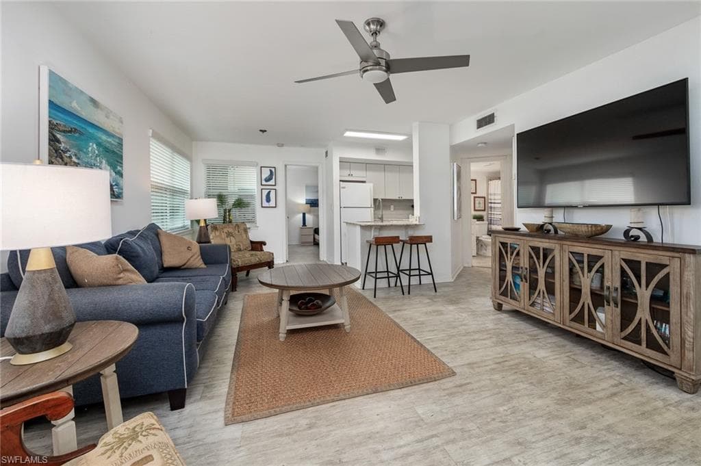 12601 Equestrian CIR 1107 FORT MYERS, FL 33907