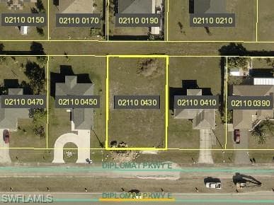 925 Diplomat PKWY E CAPE CORAL, FL 33909