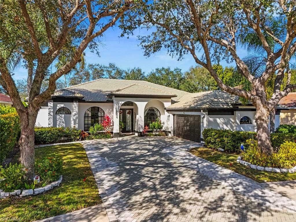 8524 Laurel Lakes BLVD NAPLES, FL 34119