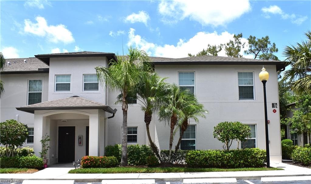 9072 Gervais CIR 306 NAPLES, FL 34120
