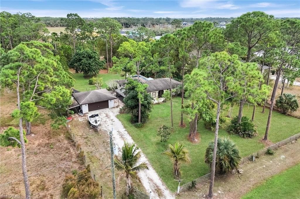 17740 Sabal Palm DR NORTH FORT MYERS, FL 33917