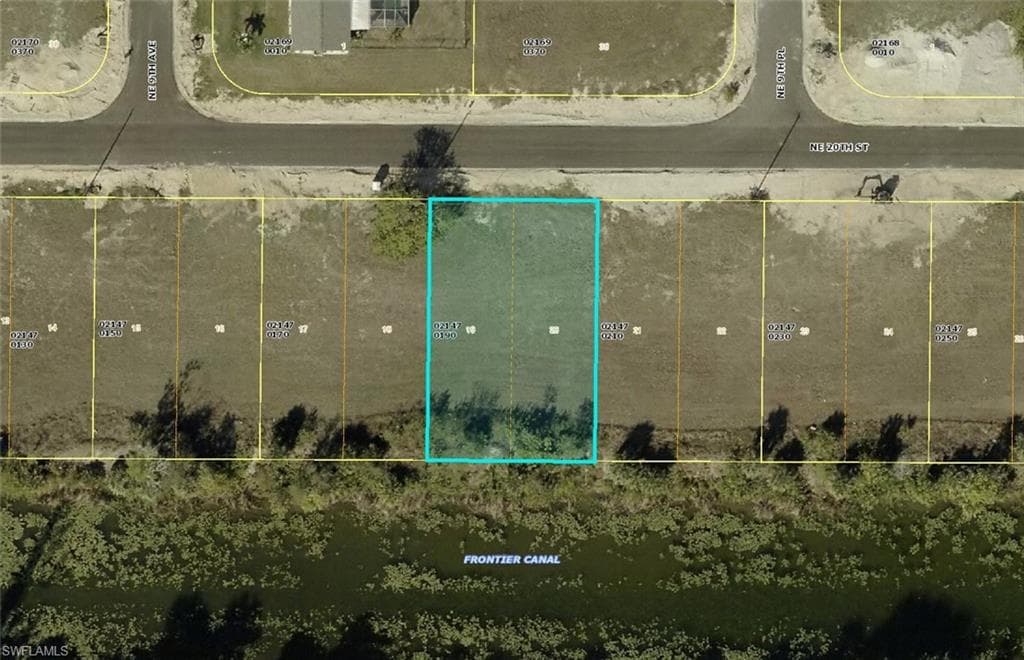 906 NE 23rd TER CAPE CORAL, FL 33909