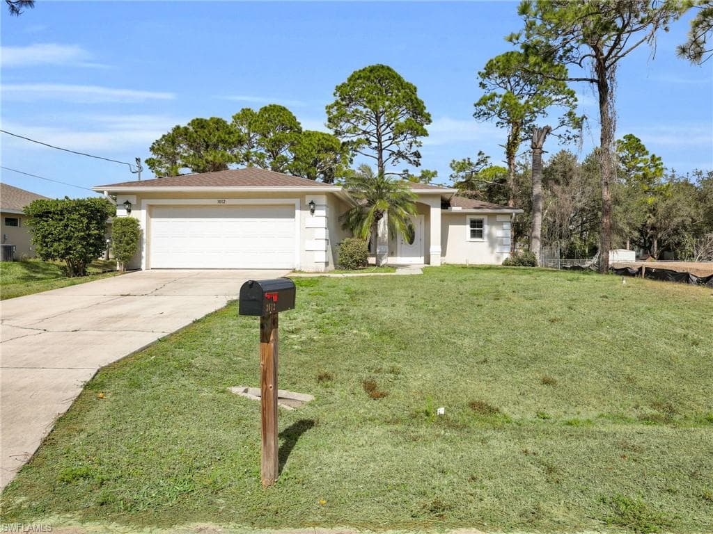 3012 14th ST W LEHIGH ACRES, FL 33971