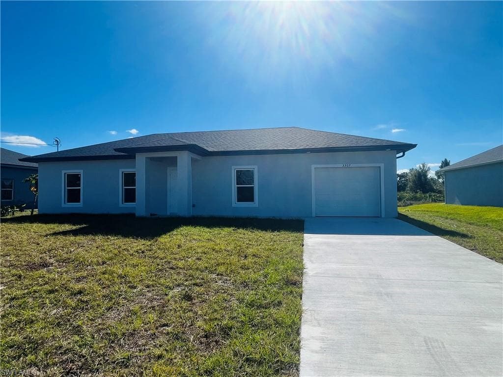 3307 10th ST SW LEHIGH ACRES, FL 33976