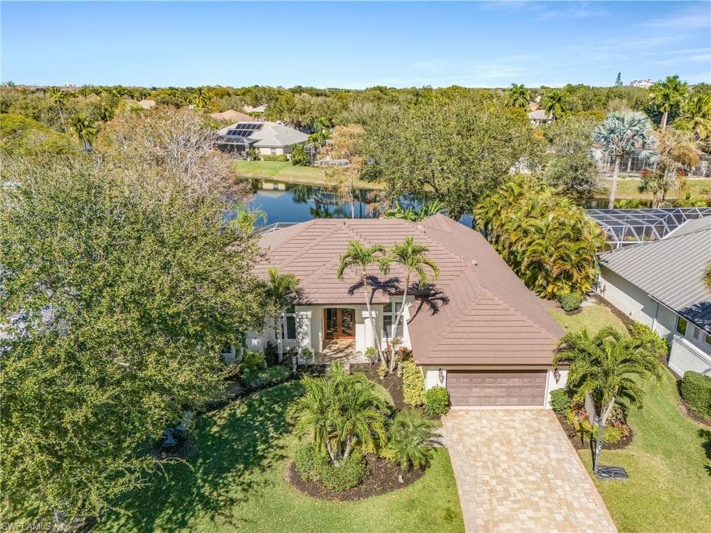 2025 Mission DR NAPLES, FL 34109
