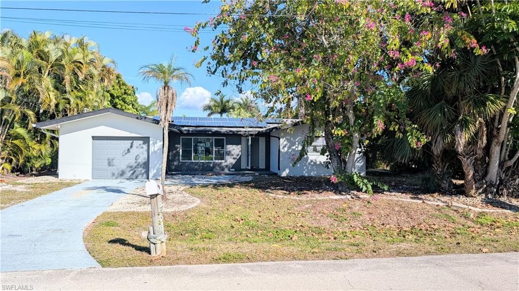 5279 Stratford CT CAPE CORAL, FL 33904