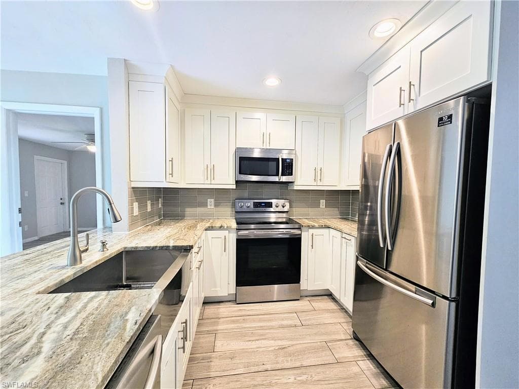 523 SE 24th AVE A CAPE CORAL, FL 33990