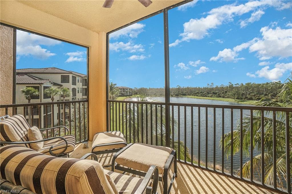 9731 Acqua CT 533 NAPLES, FL 34113