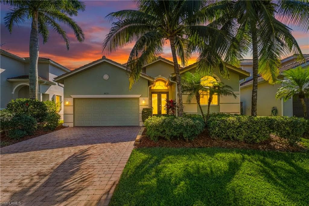 8622 Sumner AVE FORT MYERS, FL 33908