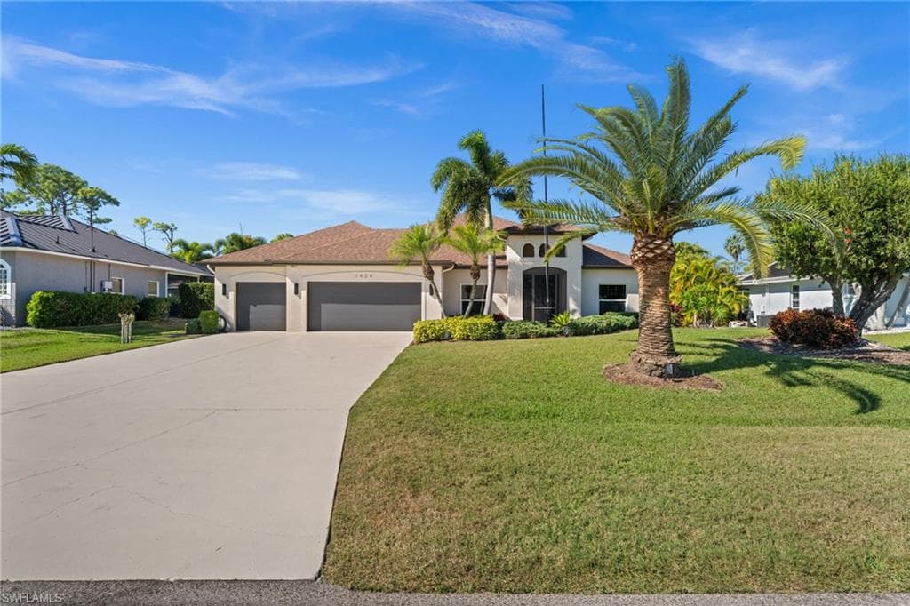 1924 SW 17th PL CAPE CORAL, FL 33991
