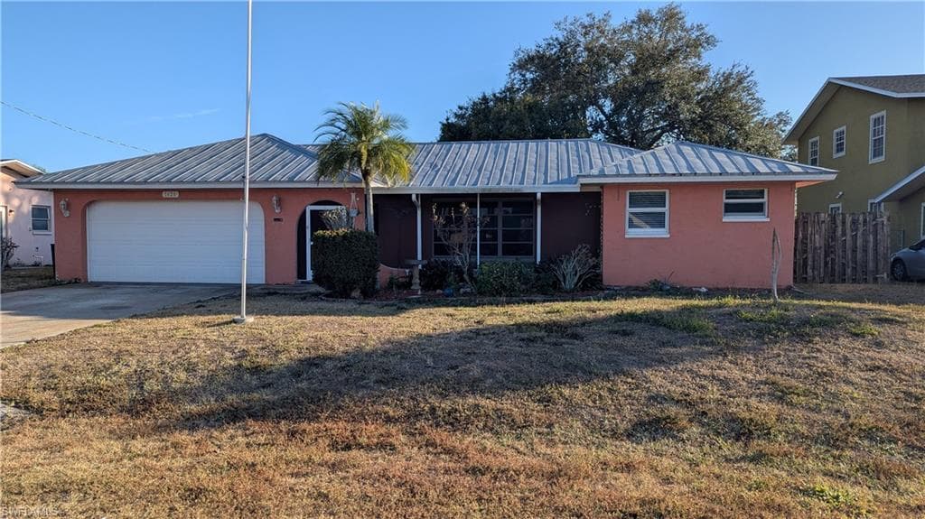 1426 SE 19th LN CAPE CORAL, FL 33990