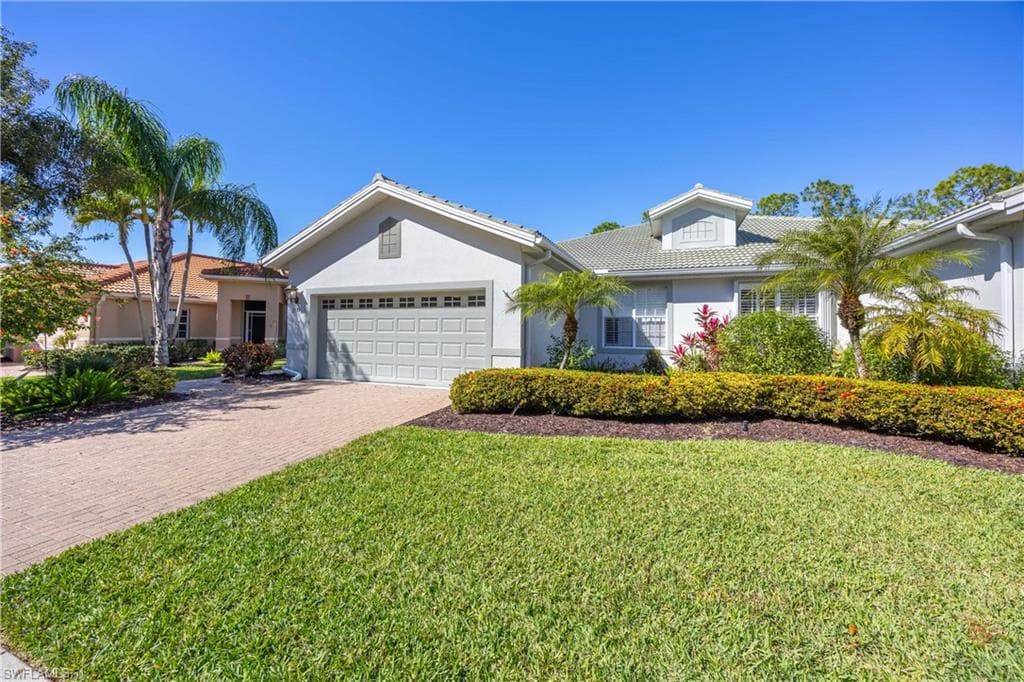 3589 Periwinkle WAY NAPLES, FL 34114