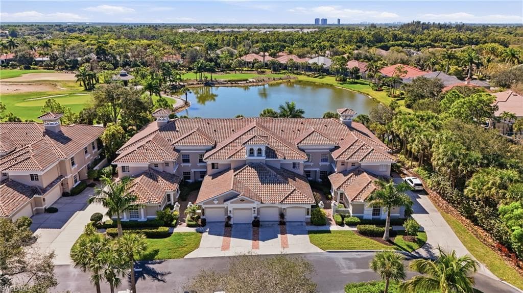 3990 Deer Crossing CT 102 NAPLES, FL 34114