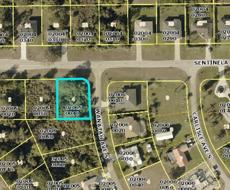 818 SENTINELA BLVD LEHIGH ACRES, FL 33974