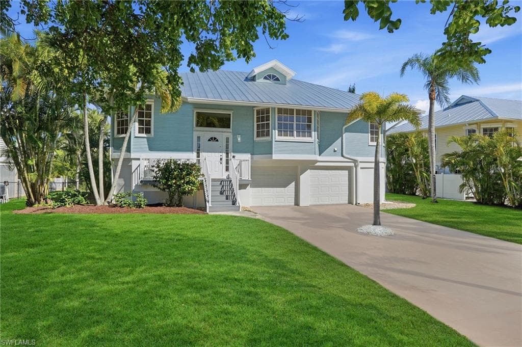 27781 Forester DR BONITA SPRINGS, FL 34134
