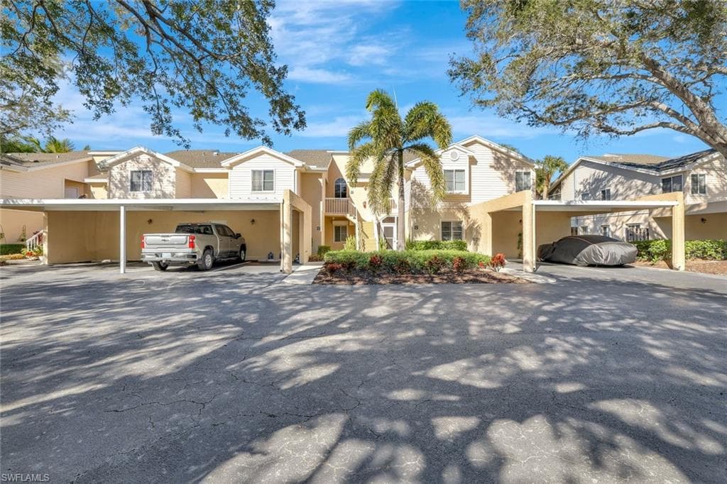 2731 Citrus Lake DR G102 NAPLES, FL 34109