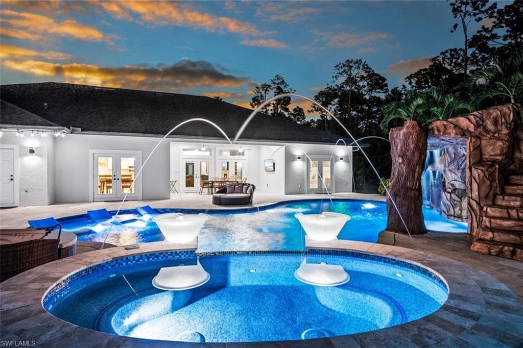 5420 Boxwood WAY NAPLES, FL 34116