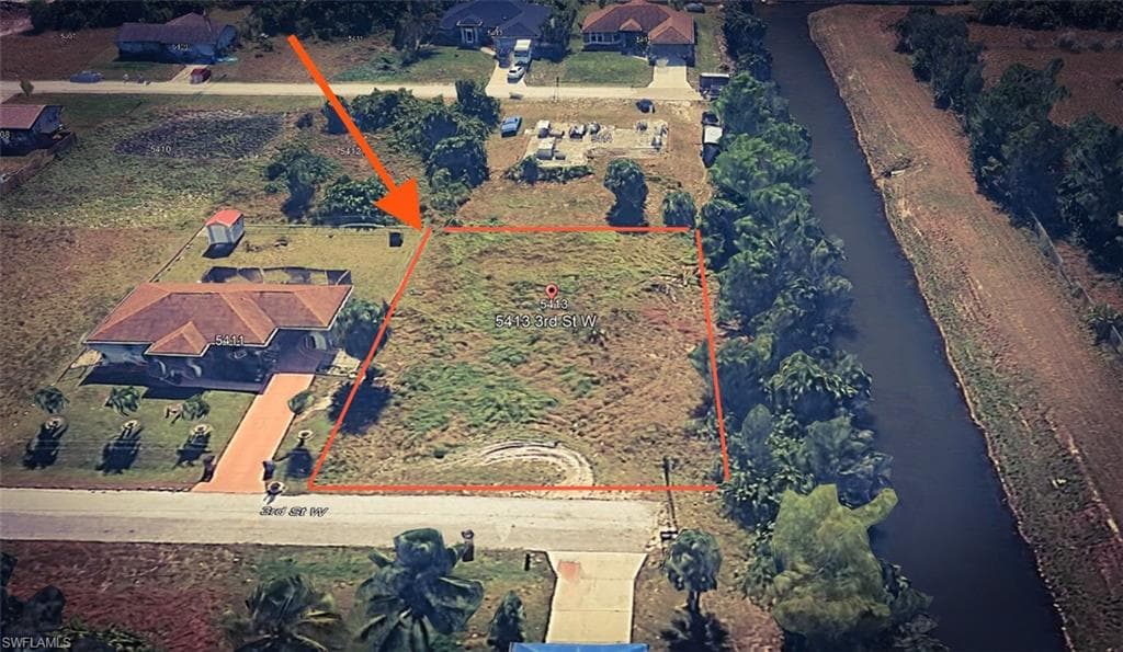 5413 3rd ST W LEHIGH ACRES, FL 33971