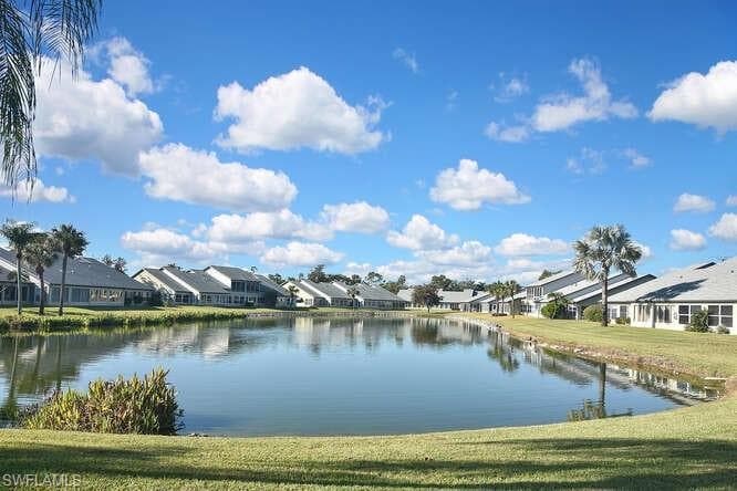 2301 McGregor Park CIR FORT MYERS, FL 33908
