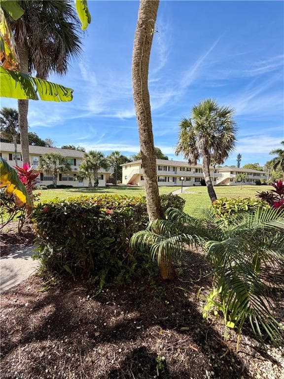3325 Airport RD N N3 NAPLES, FL 34105