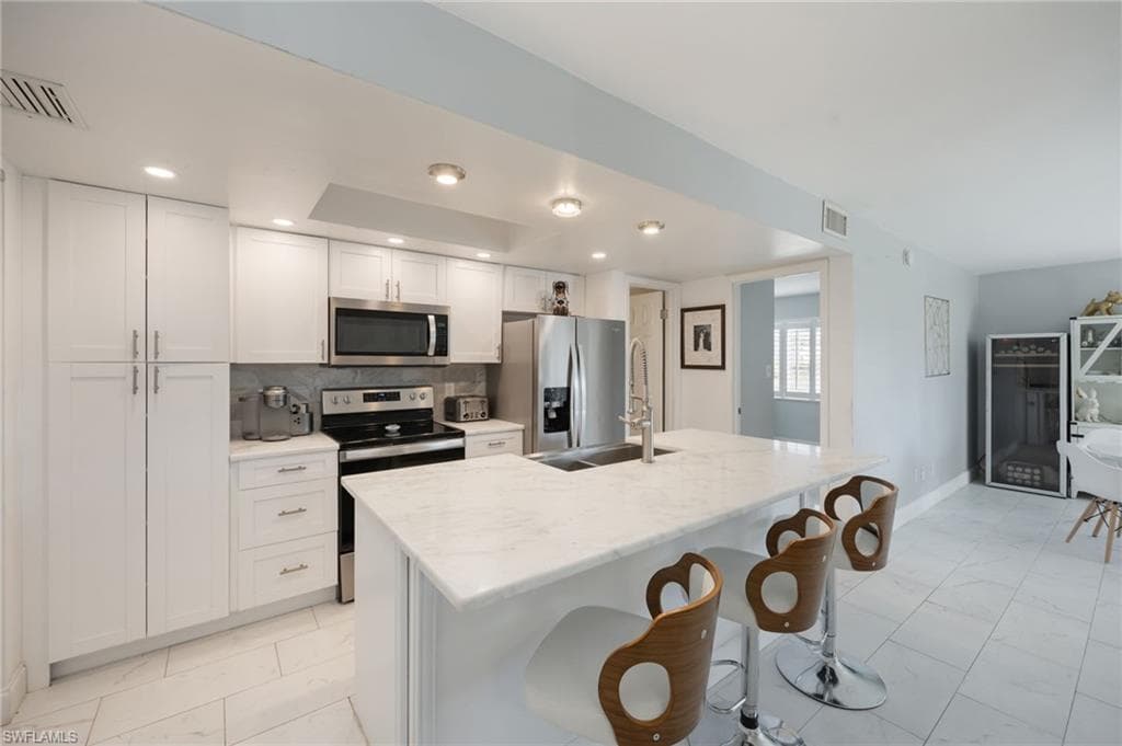 232 Palm DR 1 NAPLES, FL 34112