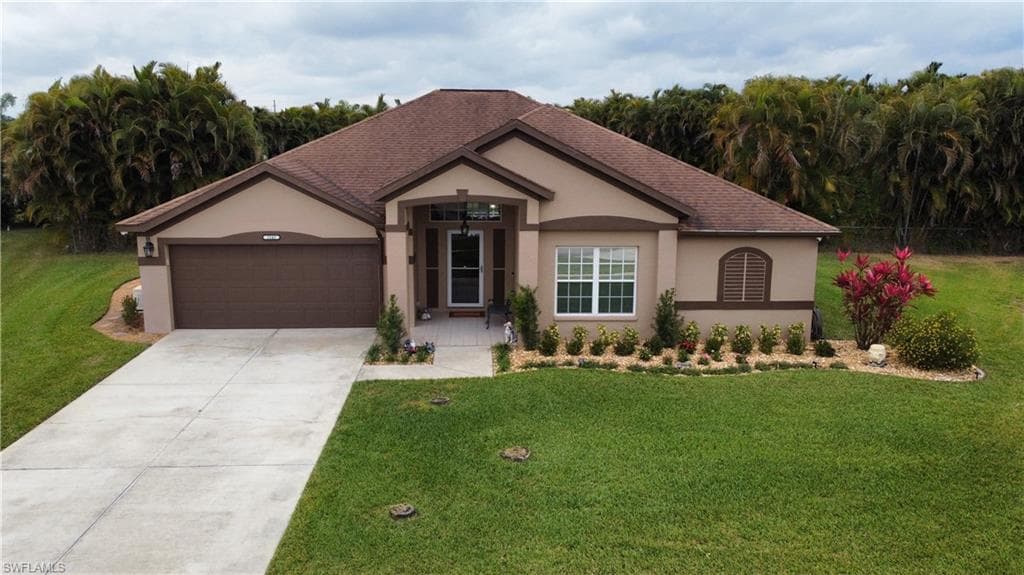 1545 Education CT LEHIGH ACRES, FL 33971