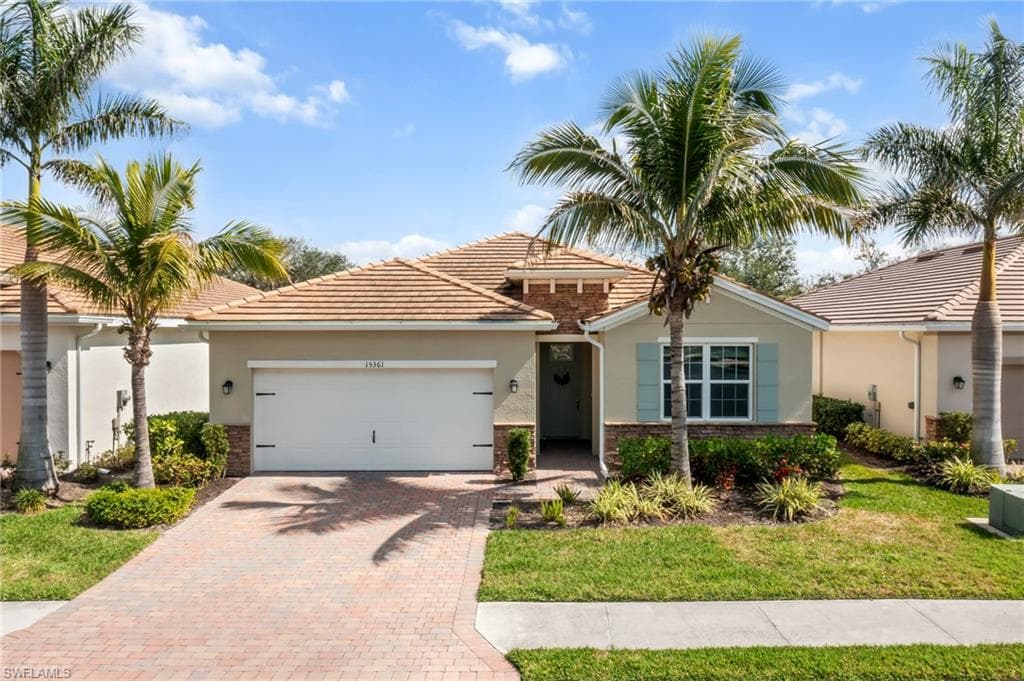15361 Floresta LN FORT MYERS, FL 33908
