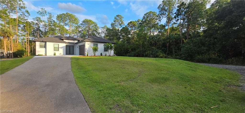 598 2nd ST SE NAPLES, FL 34117