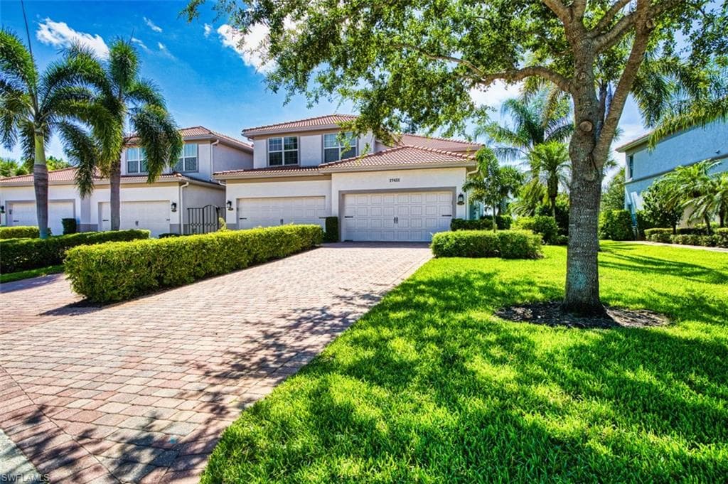 17451 Old Harmony DR 102 FORT MYERS, FL 33908