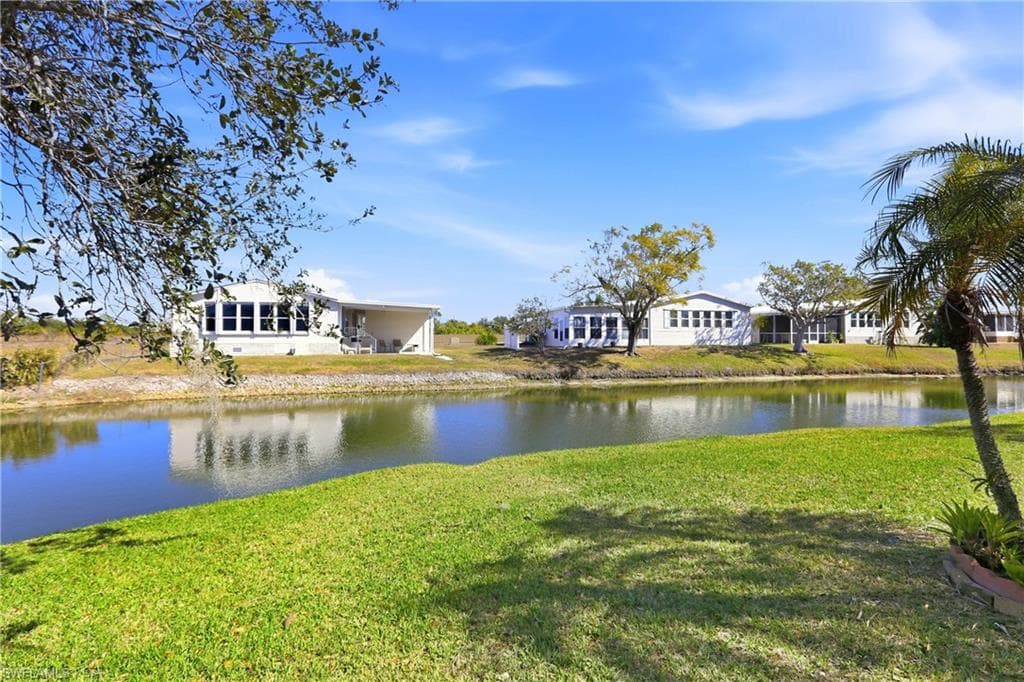 1614 Ibis CT PUNTA GORDA, FL 33982