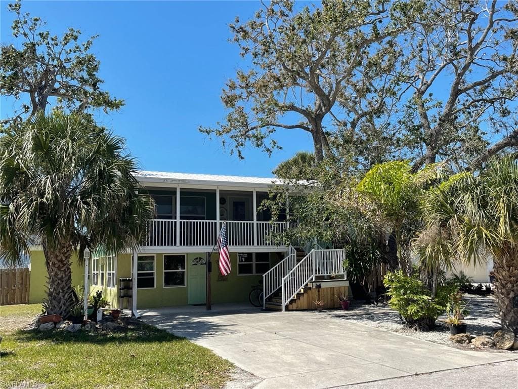 5460 Oak Ridge AVE FORT MYERS BEACH, FL 33931
