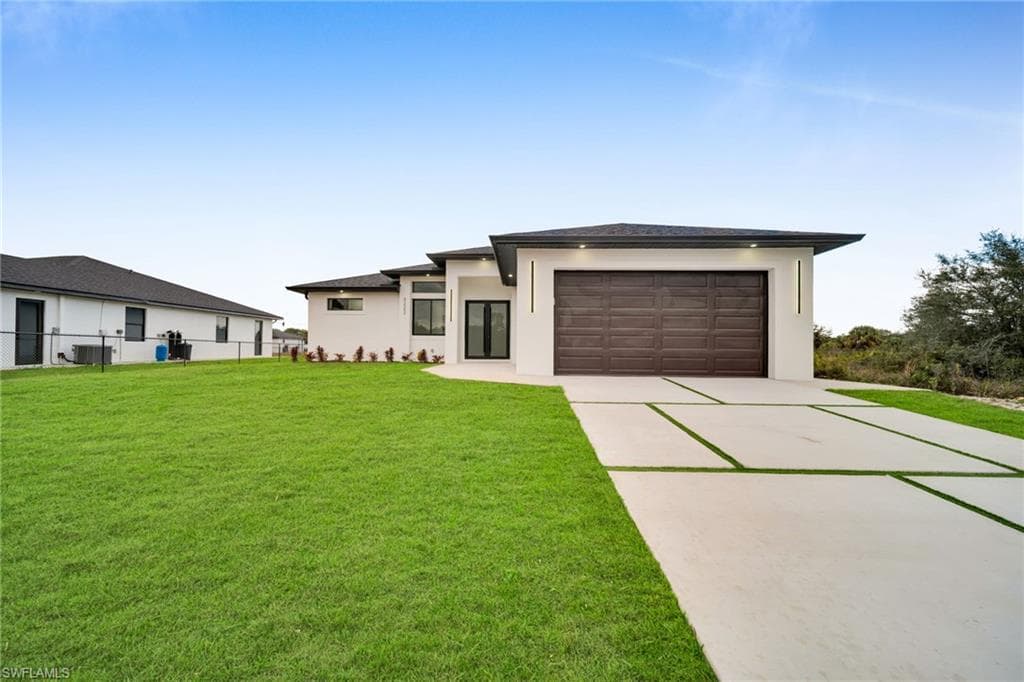 3222 58th ST W LEHIGH ACRES, FL 33971