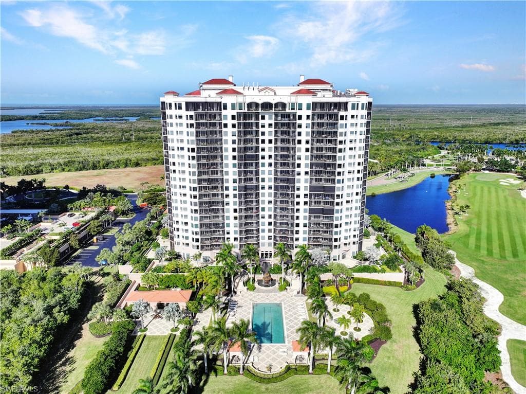 1060 Borghese LN 1402 NAPLES, FL 34114