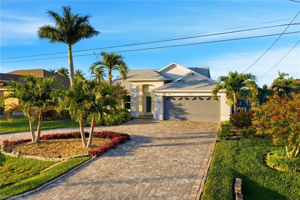2803 SW 34th TER CAPE CORAL, FL 33914