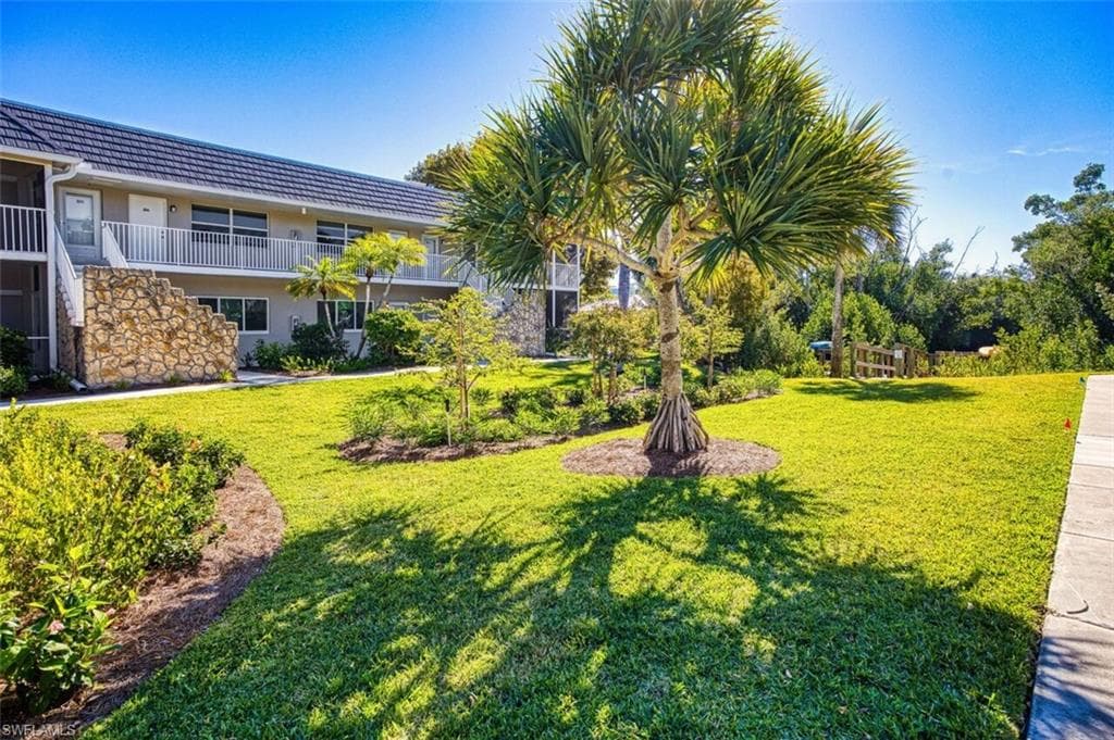 601 Periwinkle WAY D7 SANIBEL, FL 33957