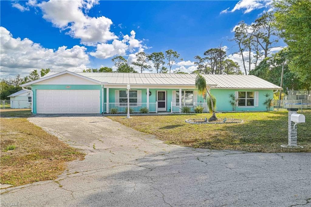 15830 Jade CT N NORTH FORT MYERS, FL 33917
