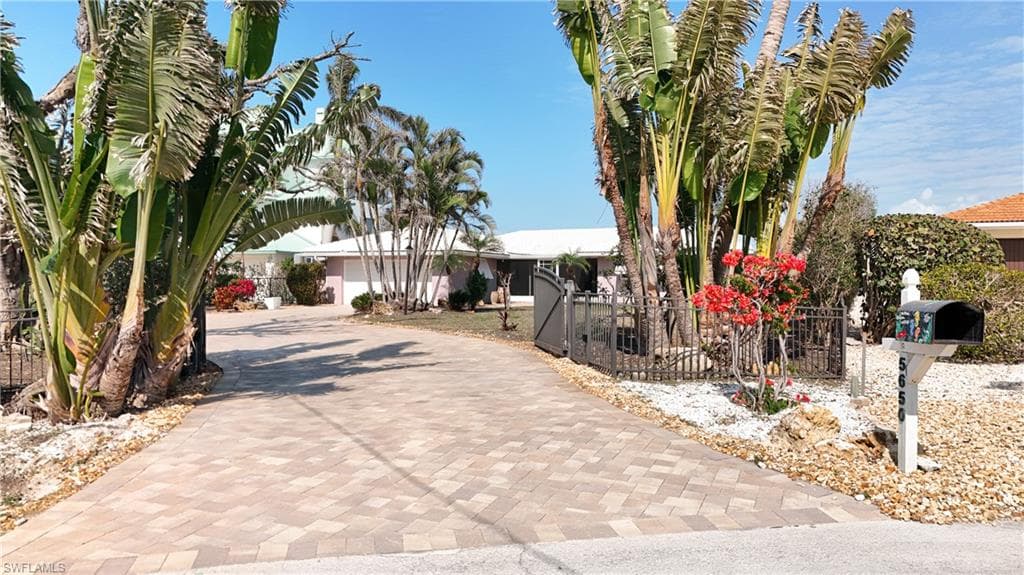 5650 Williams DR FORT MYERS BEACH, FL 33931